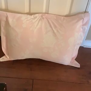 Pottery Barn Kids - Pink Collection Sham Twin Barbie Themed Bedroom